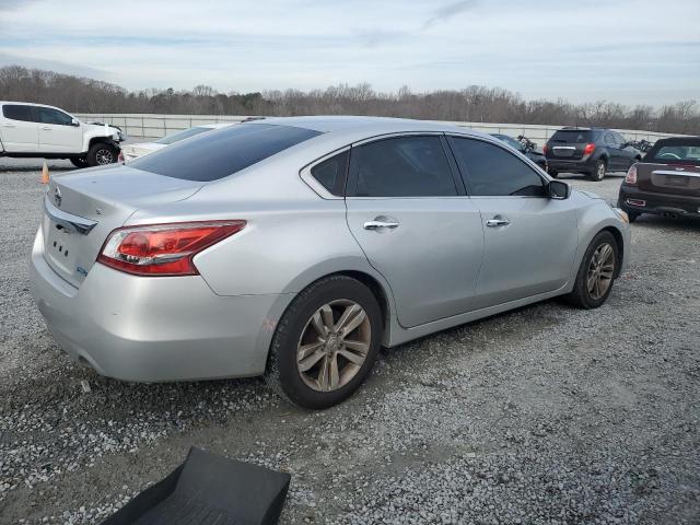 Photo 2 VIN: 1N4AL3AP2DC285108 - NISSAN ALTIMA 