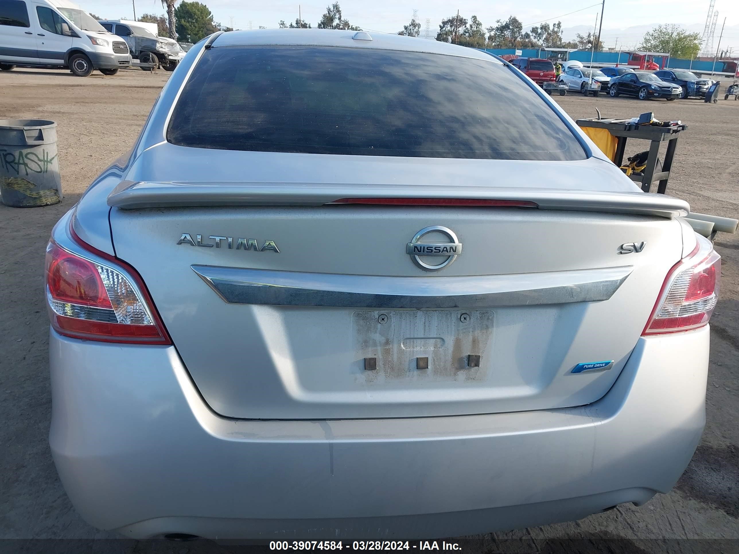 Photo 15 VIN: 1N4AL3AP2DN472014 - NISSAN ALTIMA 