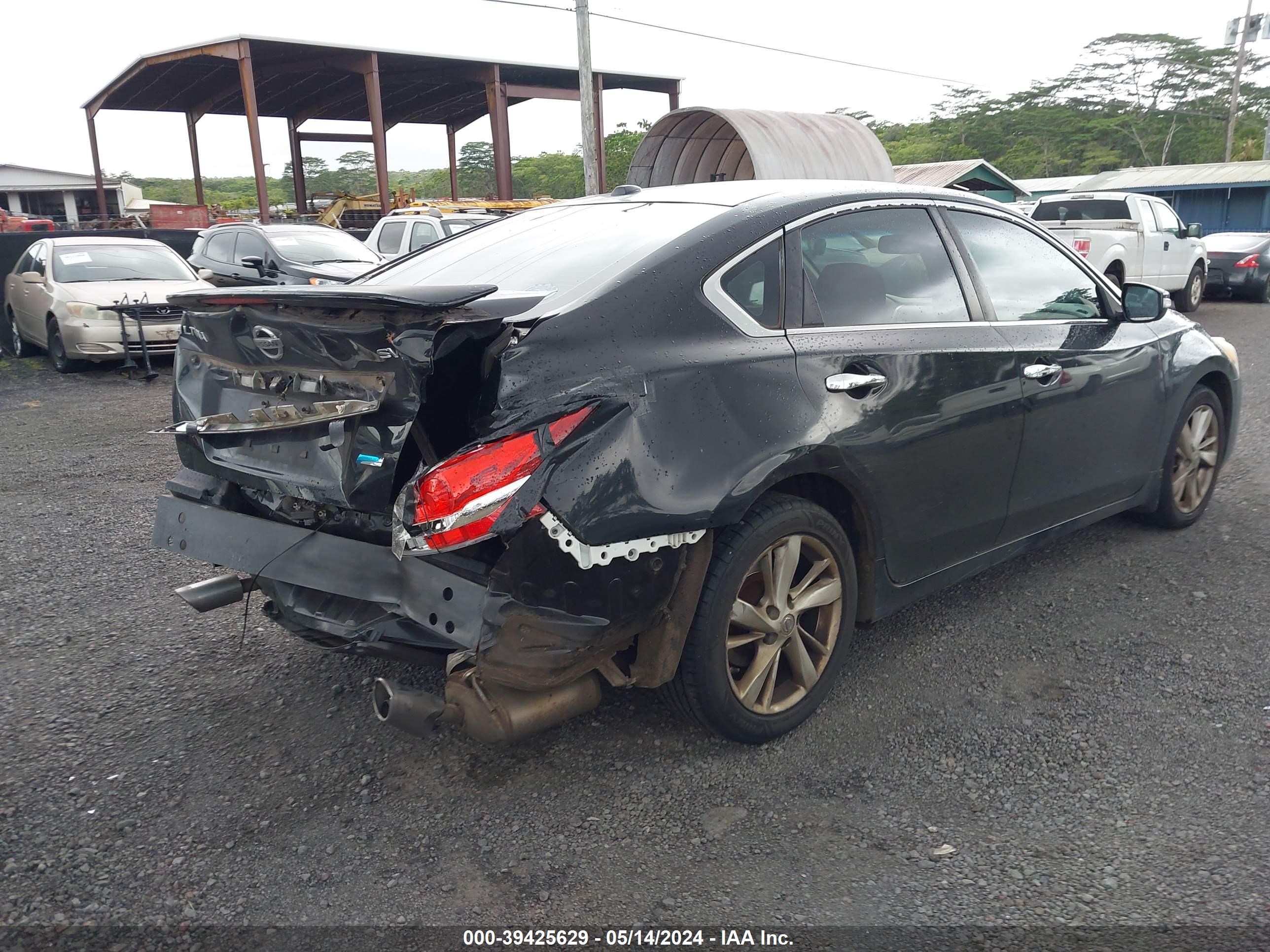 Photo 3 VIN: 1N4AL3AP2DN476578 - NISSAN ALTIMA 