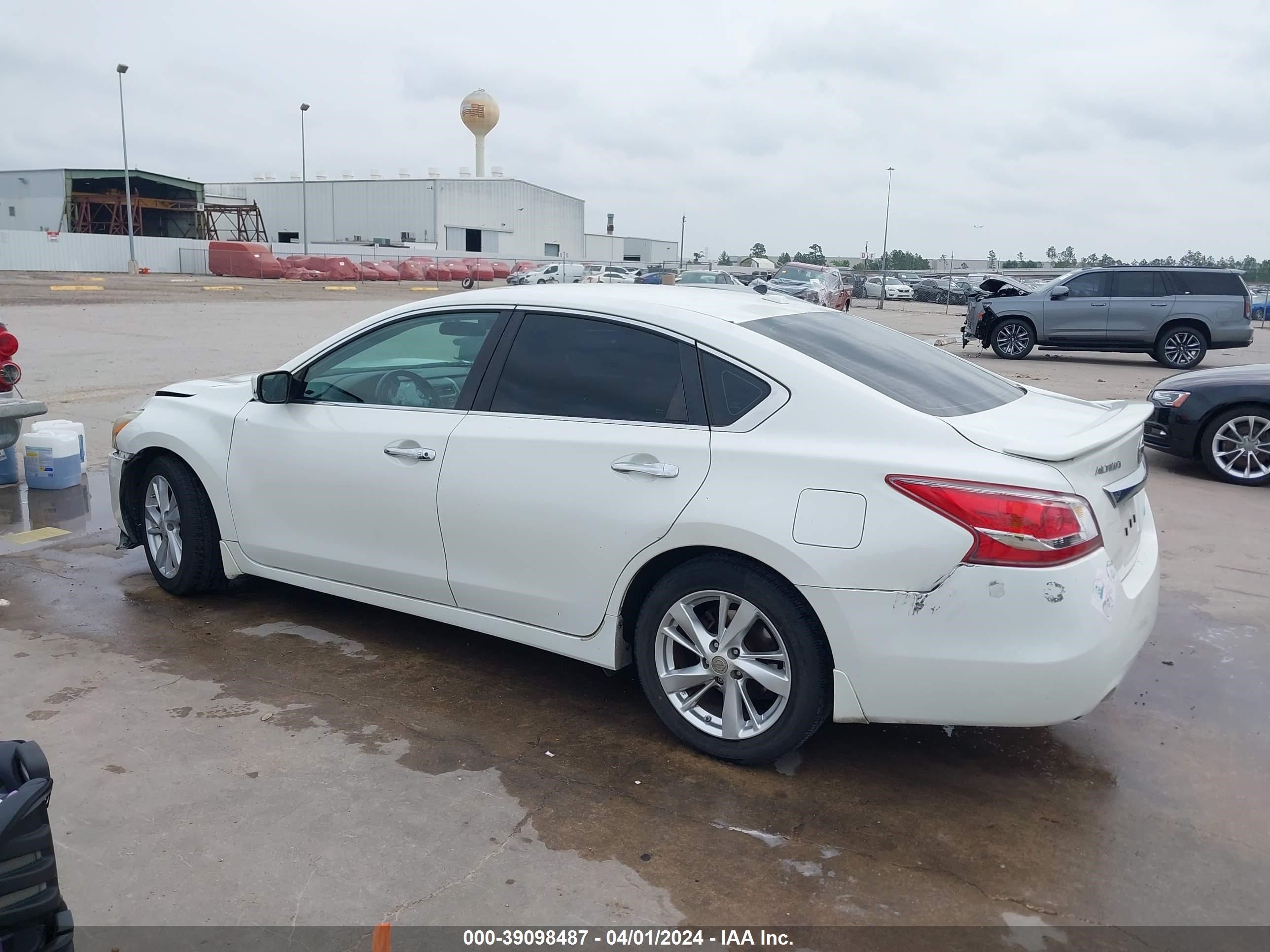 Photo 13 VIN: 1N4AL3AP2DN506551 - NISSAN ALTIMA 