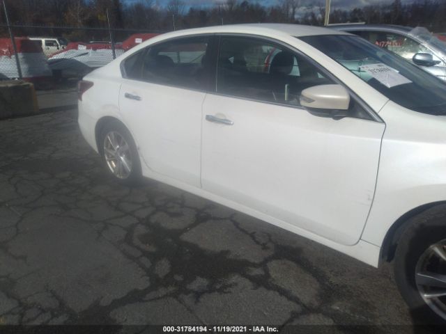 Photo 5 VIN: 1N4AL3AP2DN528940 - NISSAN ALTIMA 