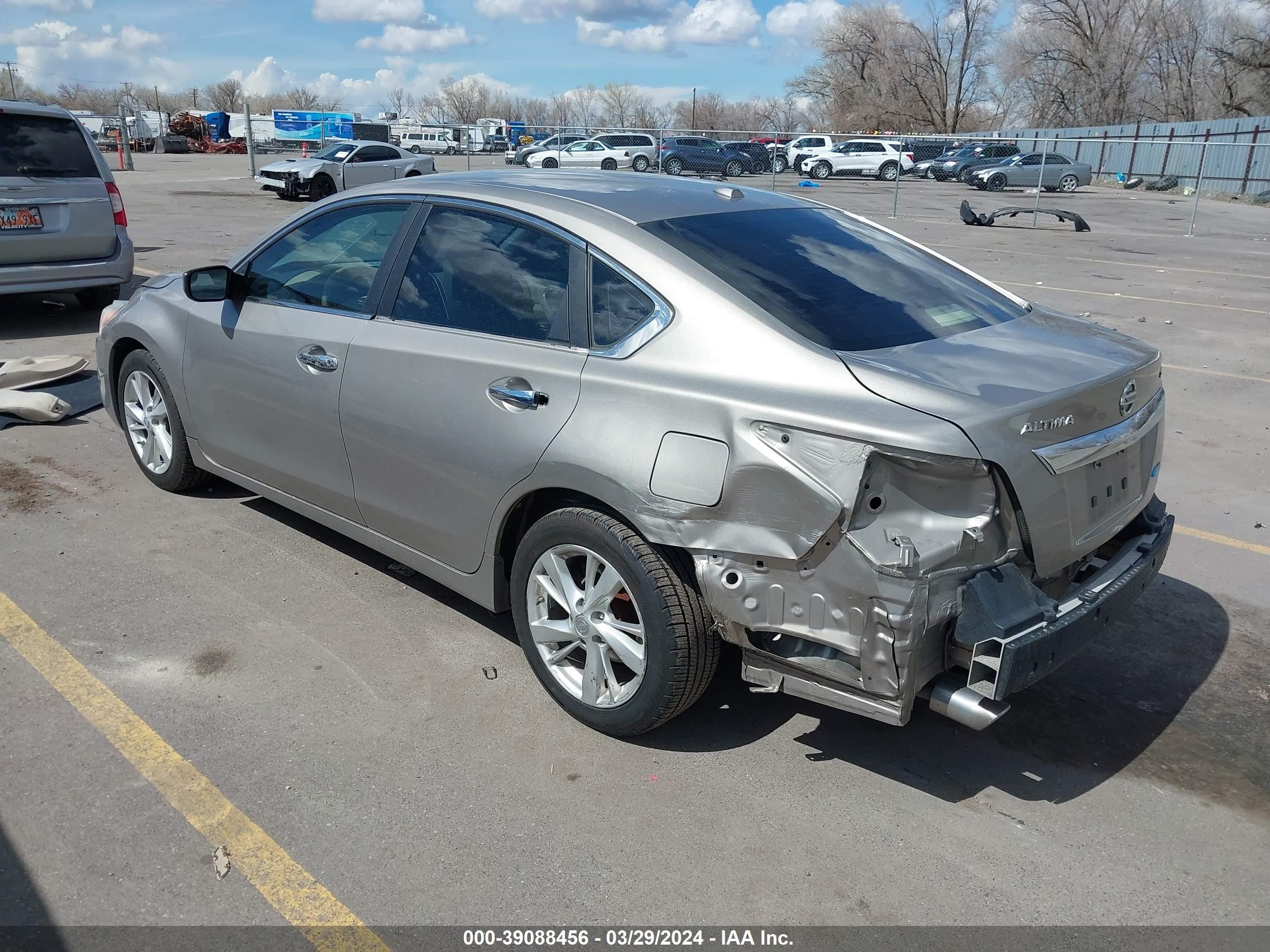 Photo 2 VIN: 1N4AL3AP2DN536715 - NISSAN ALTIMA 