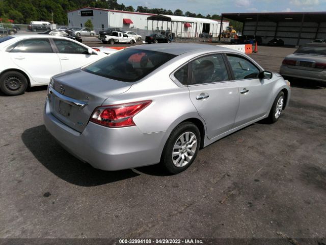 Photo 3 VIN: 1N4AL3AP2DN559590 - NISSAN ALTIMA 