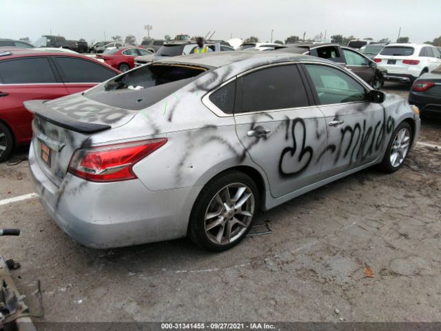 Photo 3 VIN: 1N4AL3AP2DN567186 - NISSAN ALTIMA 