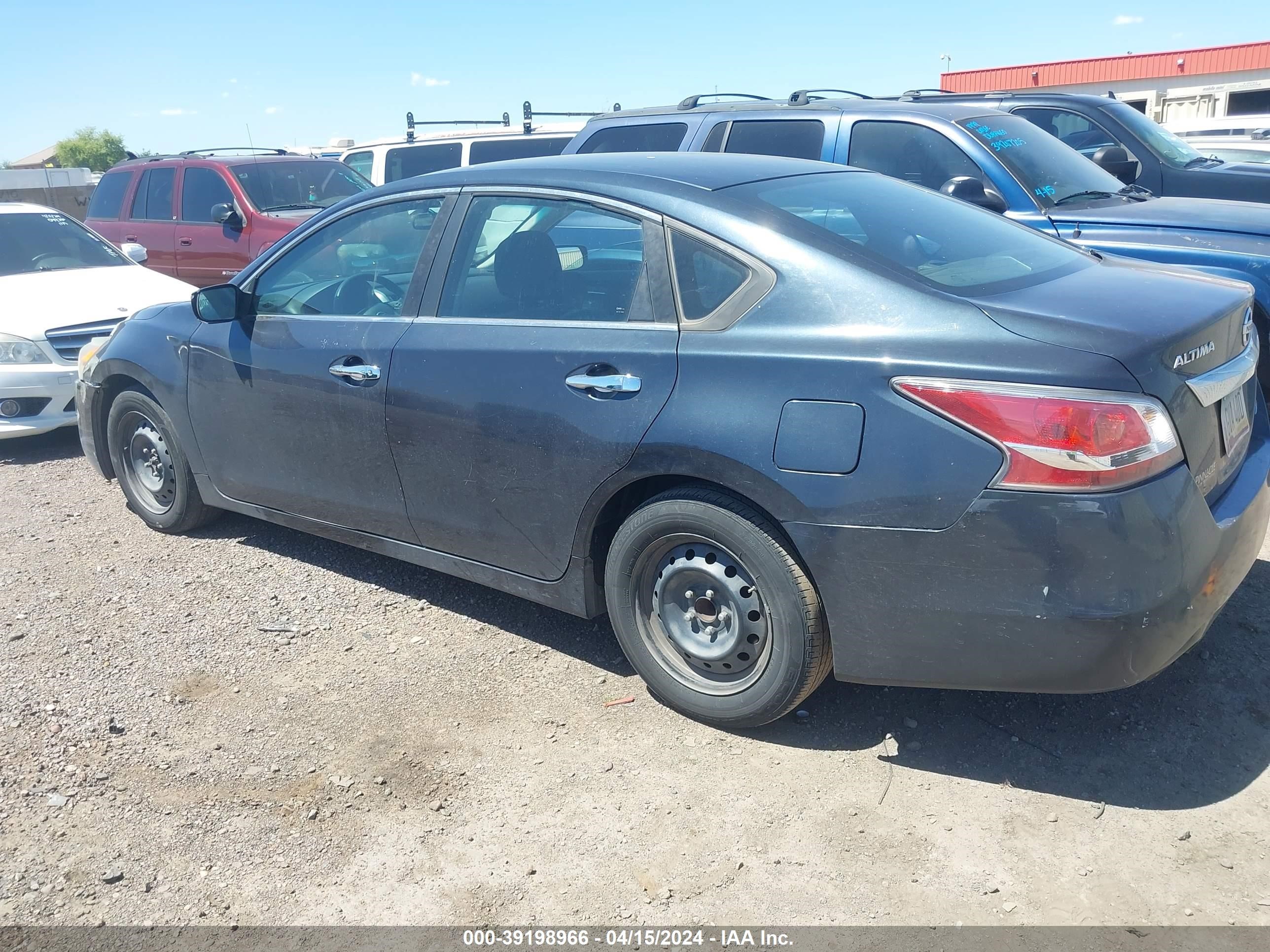 Photo 2 VIN: 1N4AL3AP2EC112450 - NISSAN ALTIMA 