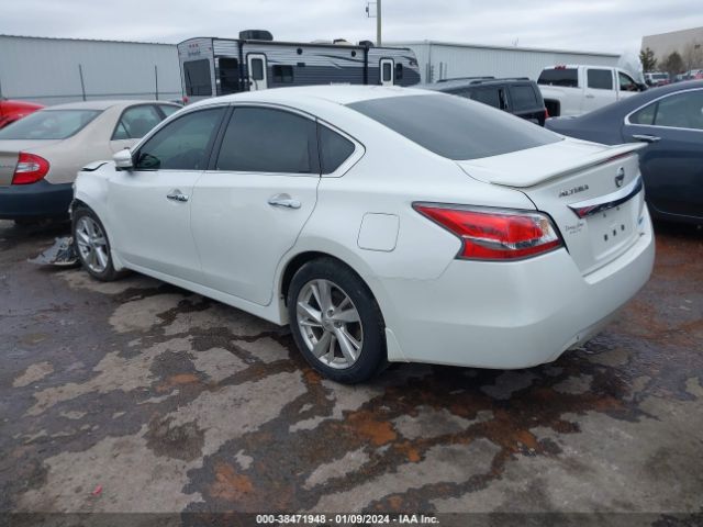 Photo 2 VIN: 1N4AL3AP2EC121780 - NISSAN ALTIMA 