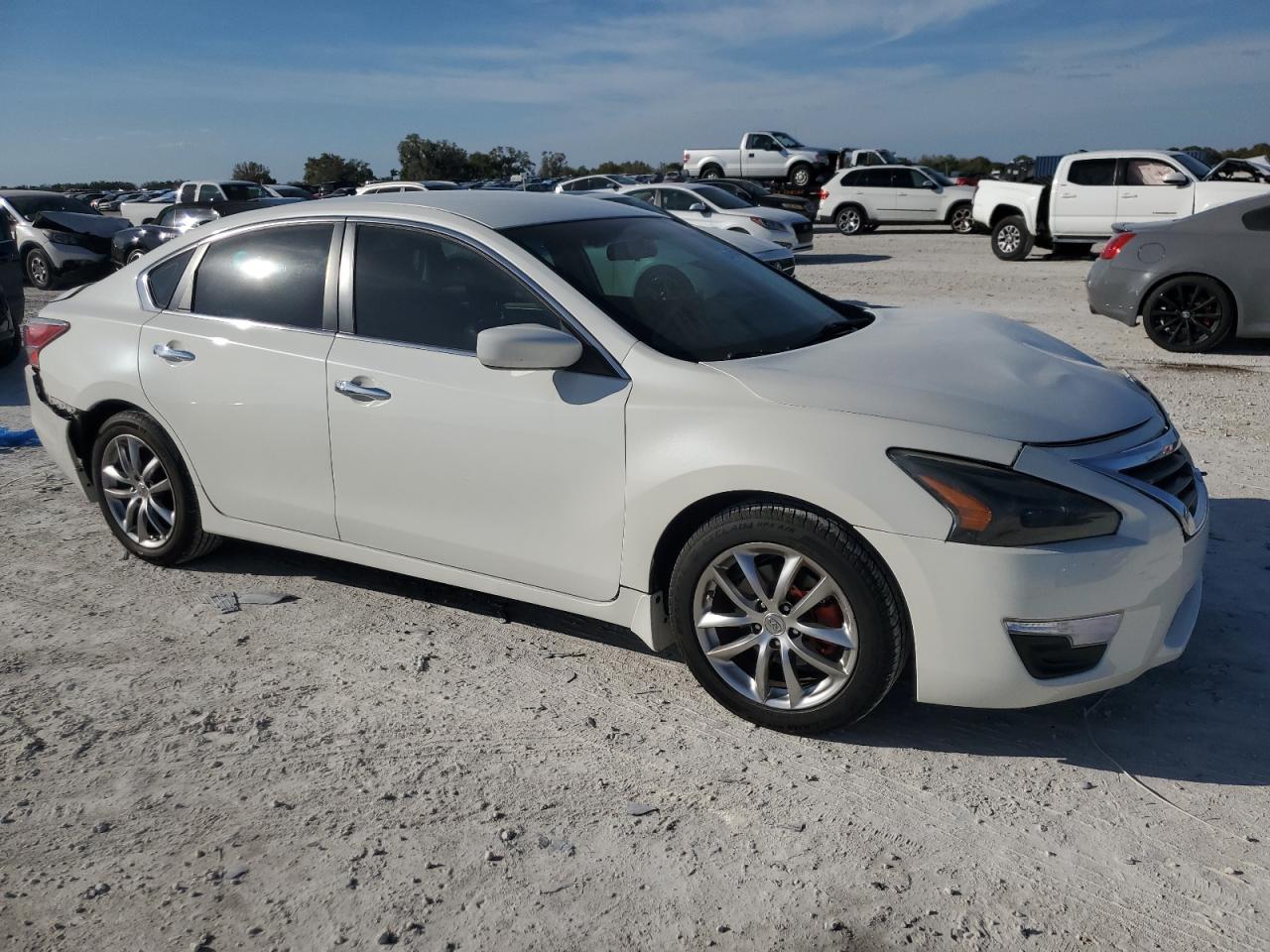 Photo 3 VIN: 1N4AL3AP2EC285532 - NISSAN ALTIMA 