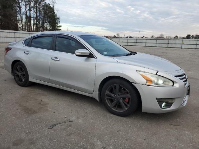 Photo 3 VIN: 1N4AL3AP2EC428933 - NISSAN ALTIMA 2.5 