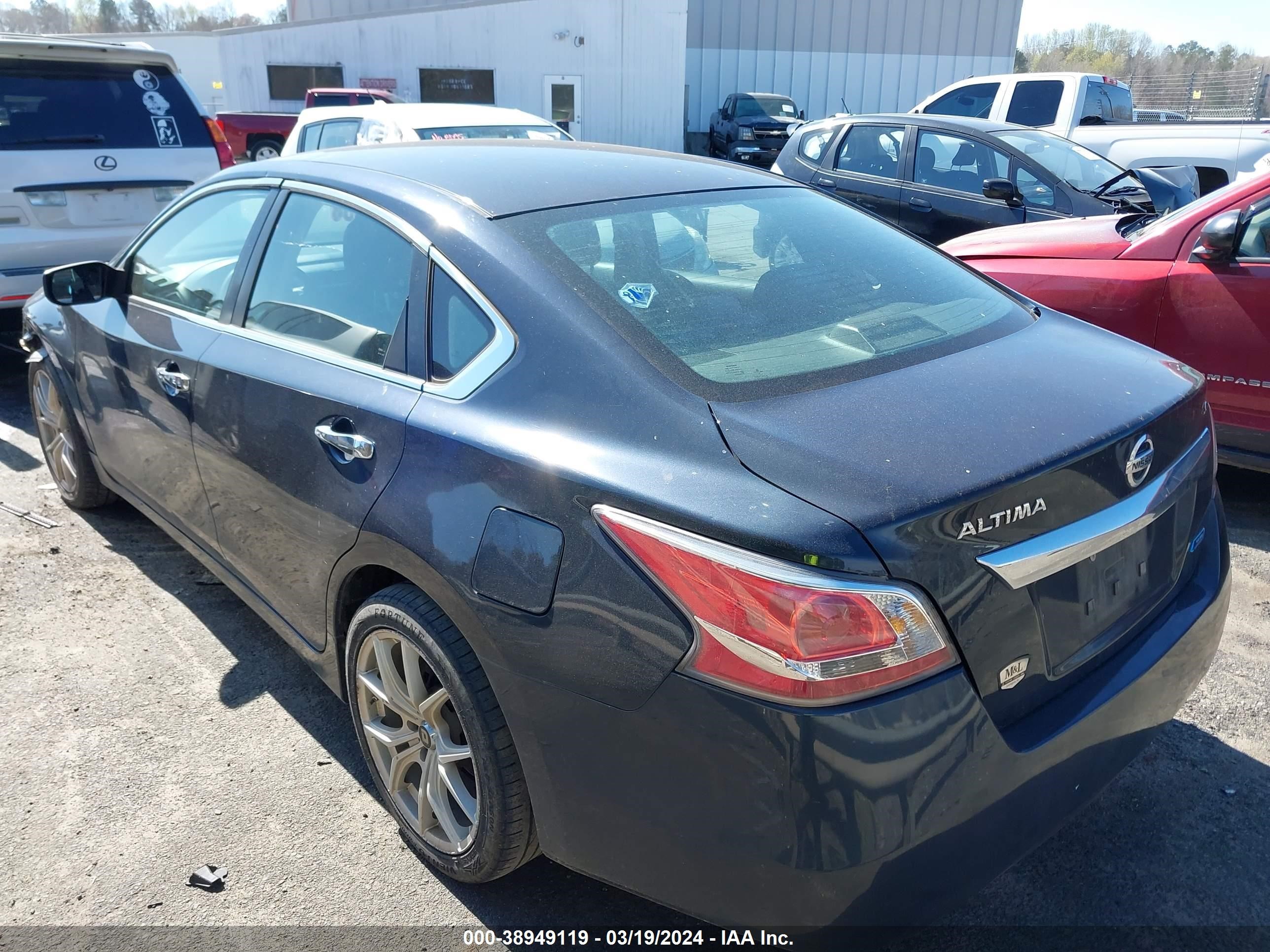 Photo 2 VIN: 1N4AL3AP2EN360105 - NISSAN ALTIMA 