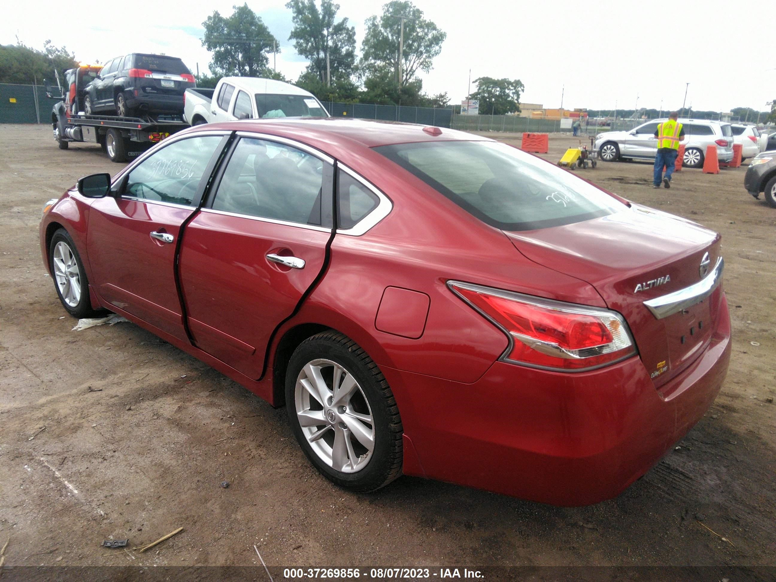 Photo 2 VIN: 1N4AL3AP2FC111350 - NISSAN ALTIMA 