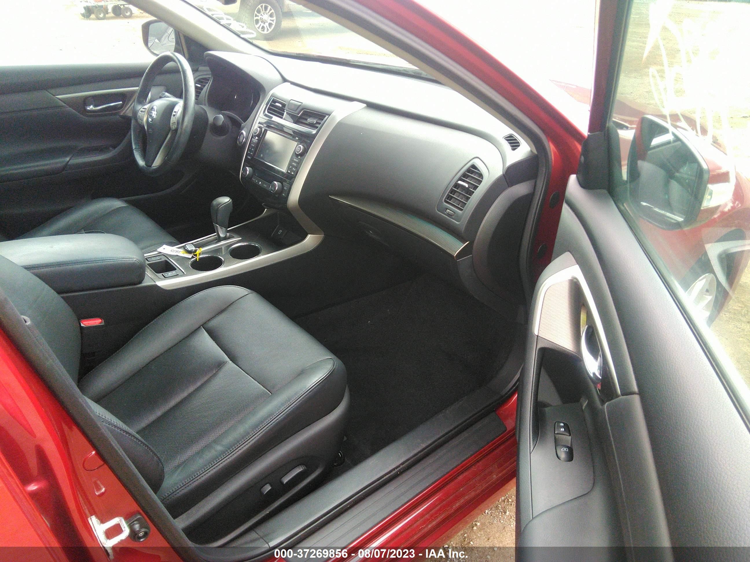 Photo 4 VIN: 1N4AL3AP2FC111350 - NISSAN ALTIMA 