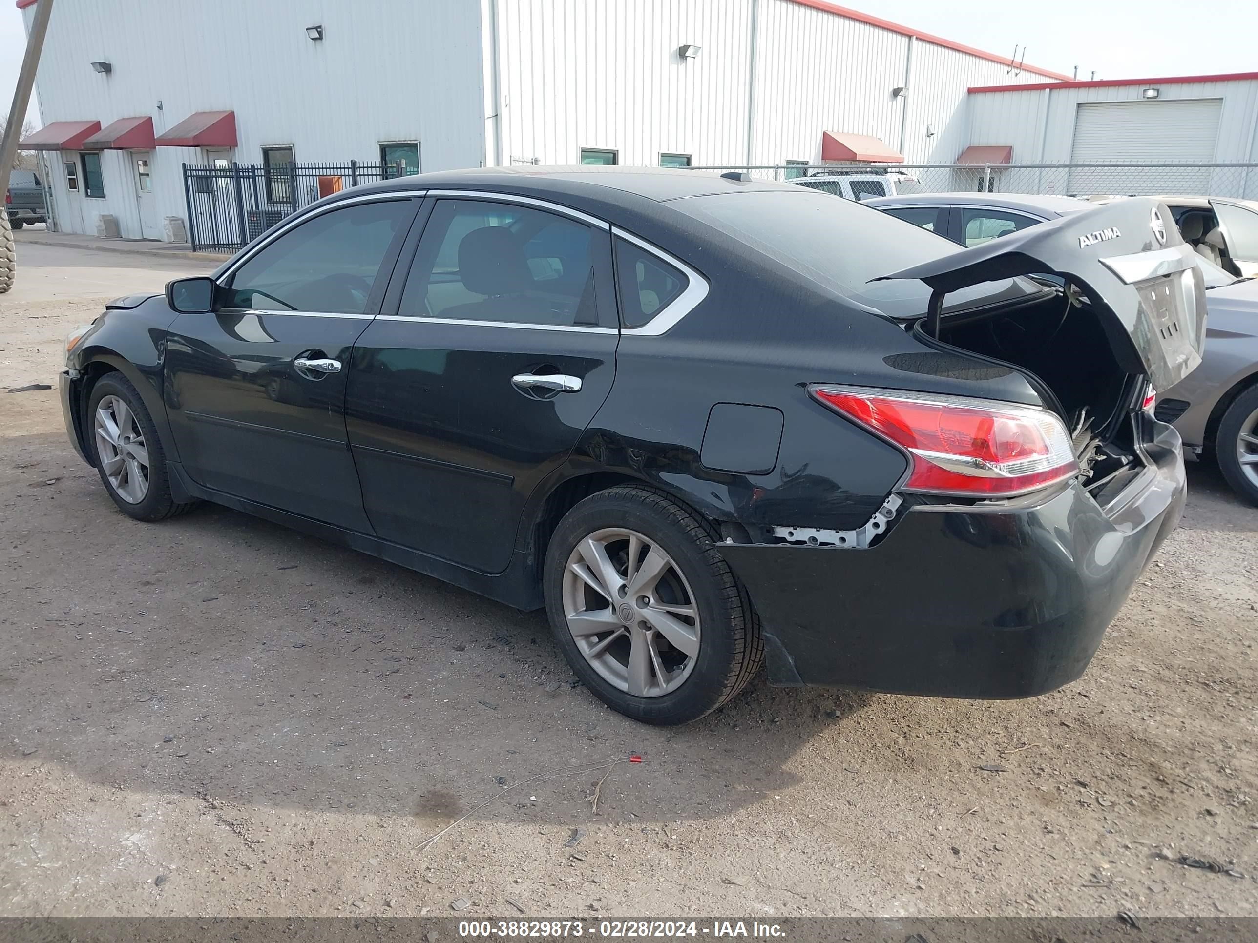 Photo 2 VIN: 1N4AL3AP2FC185996 - NISSAN ALTIMA 