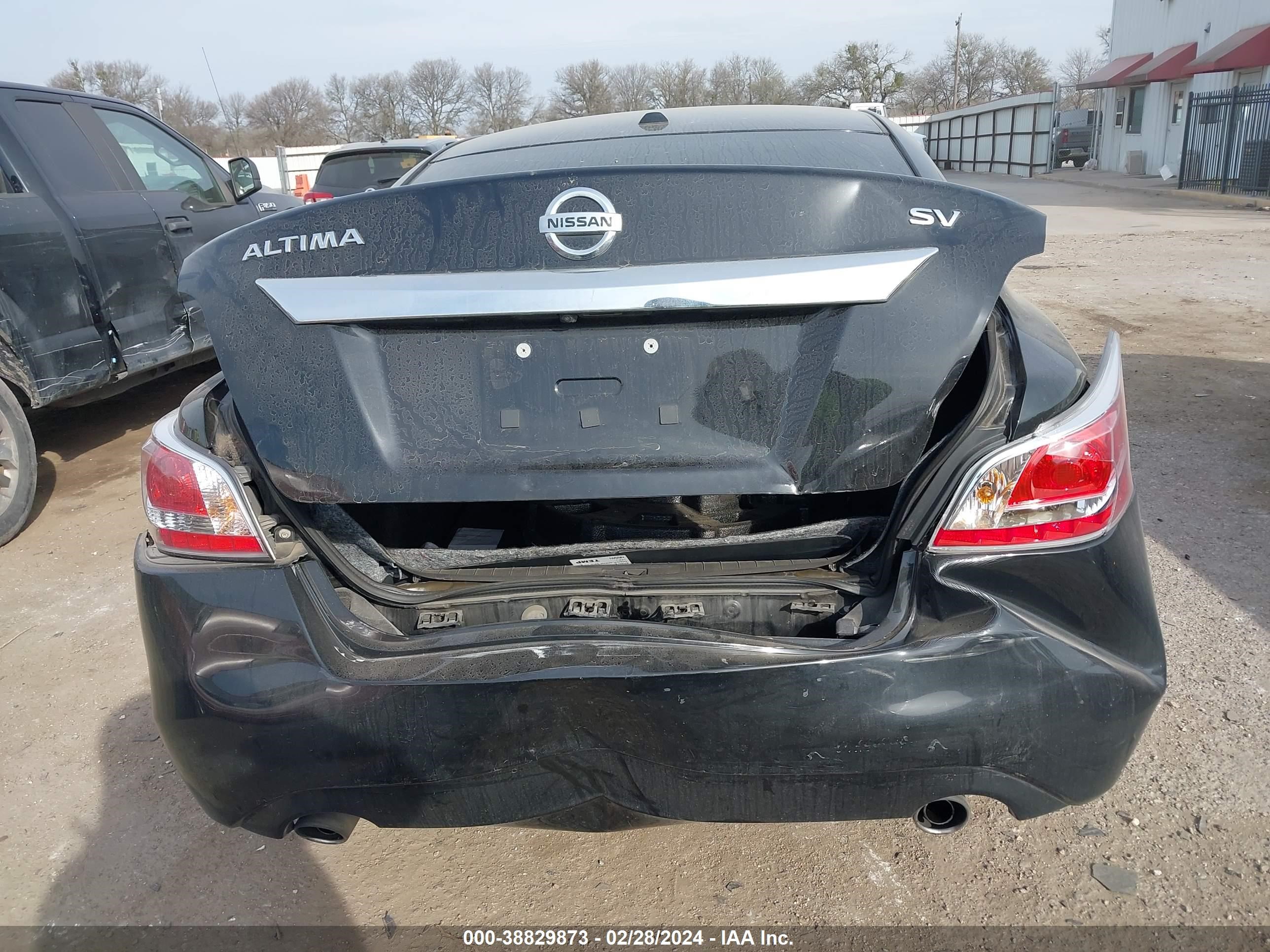 Photo 5 VIN: 1N4AL3AP2FC185996 - NISSAN ALTIMA 