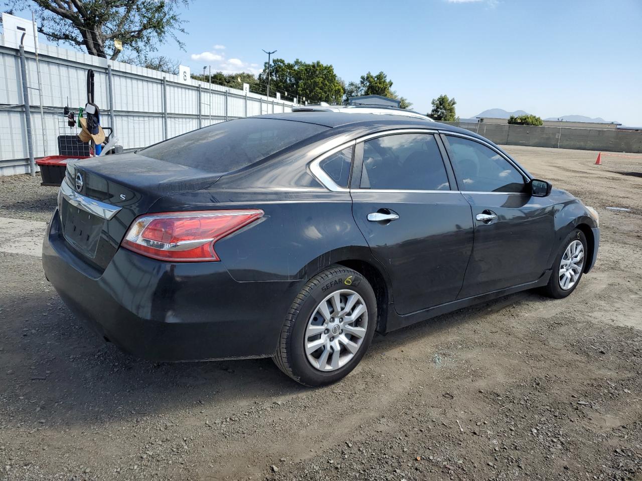 Photo 2 VIN: 1N4AL3AP2FC205549 - NISSAN ALTIMA 