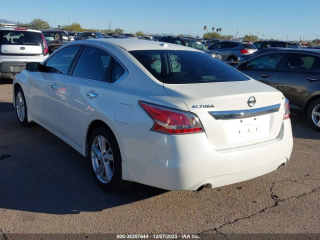 Photo 2 VIN: 1N4AL3AP2FC422423 - NISSAN ALTIMA 