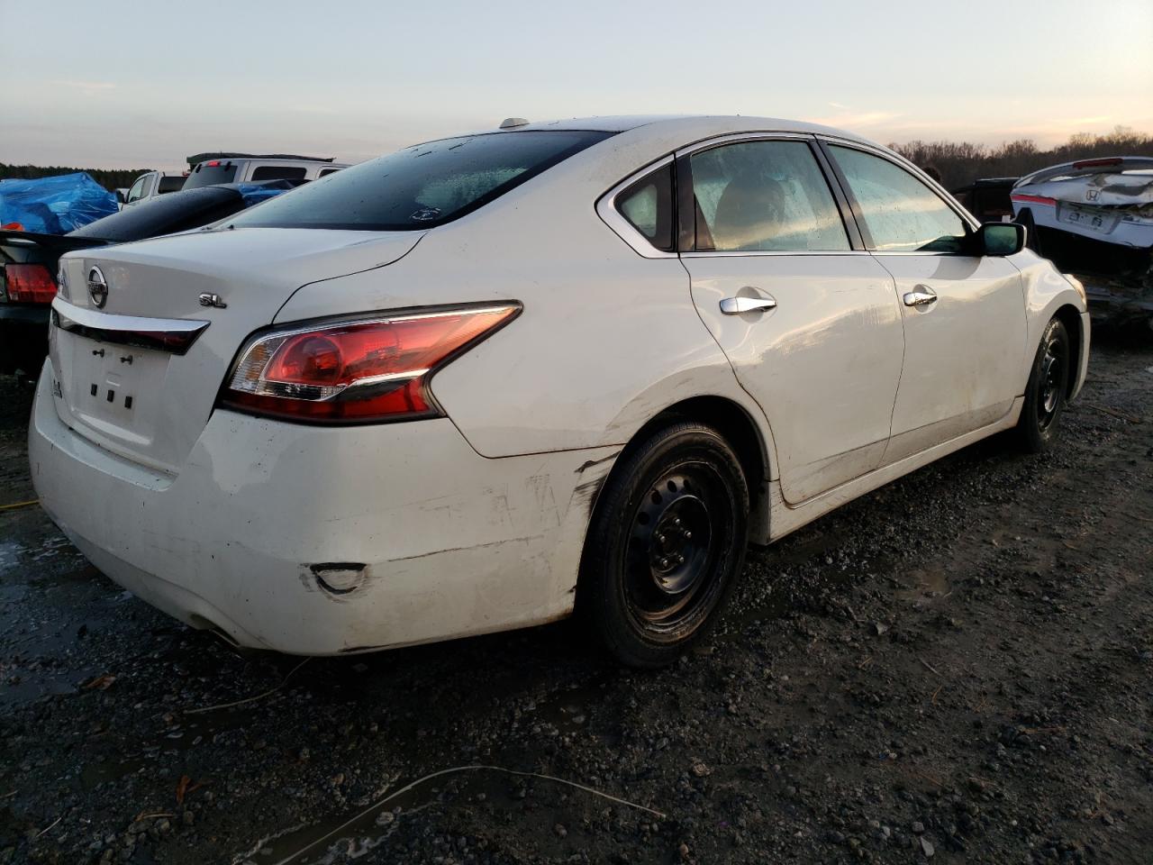 Photo 2 VIN: 1N4AL3AP2FC425323 - NISSAN ALTIMA 