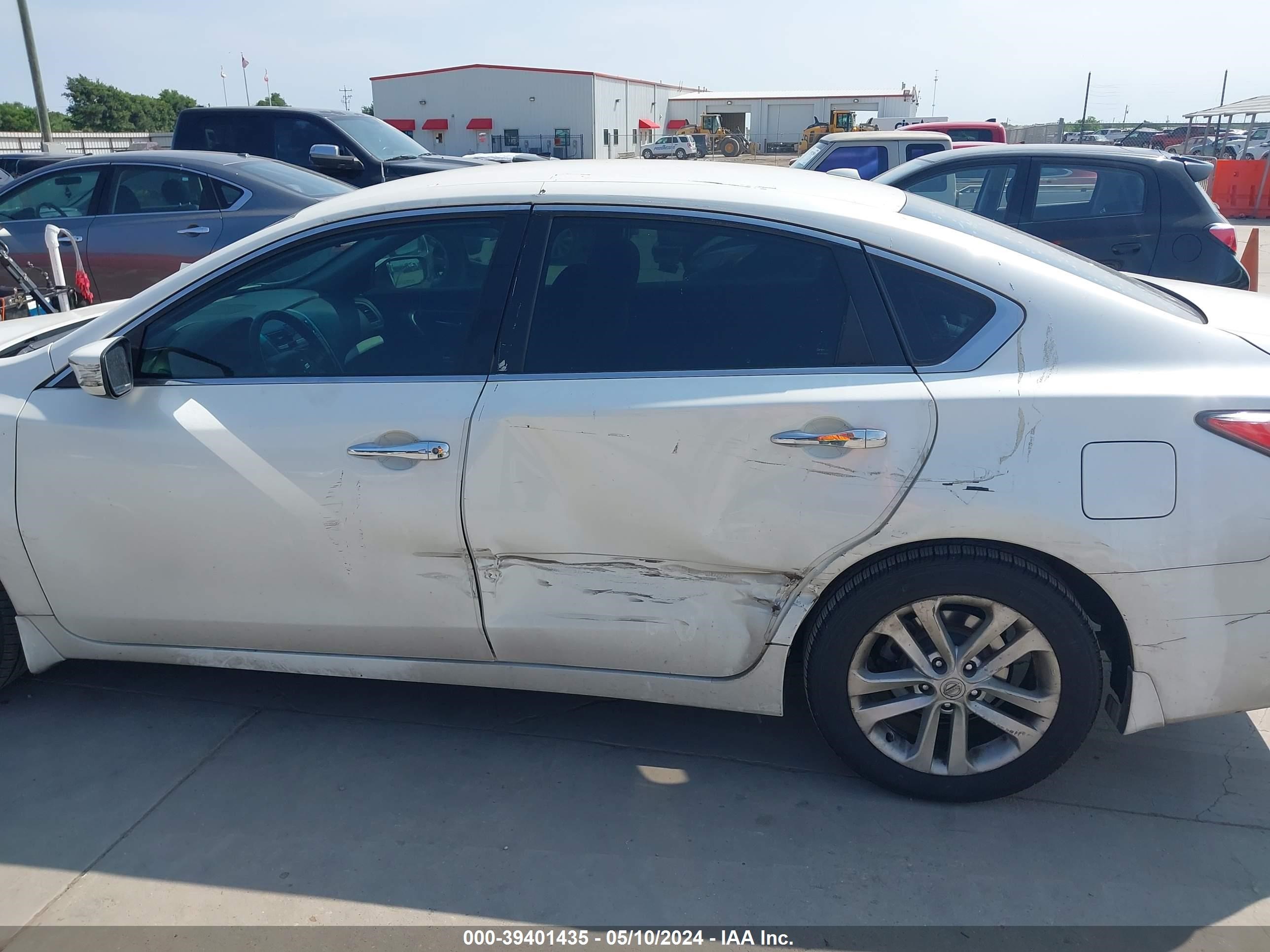 Photo 5 VIN: 1N4AL3AP2FC439237 - NISSAN ALTIMA 