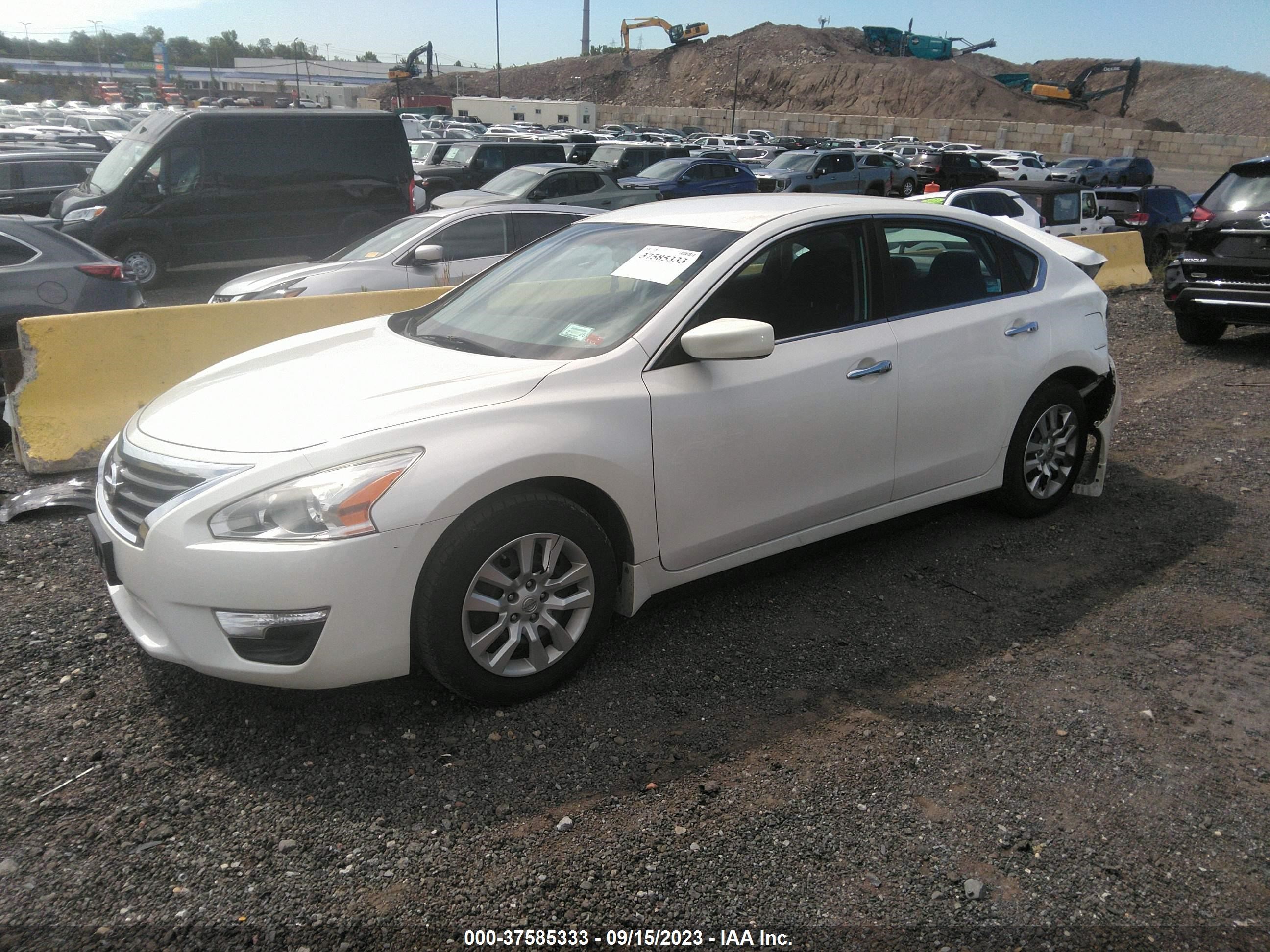 Photo 1 VIN: 1N4AL3AP2FC463148 - NISSAN ALTIMA 