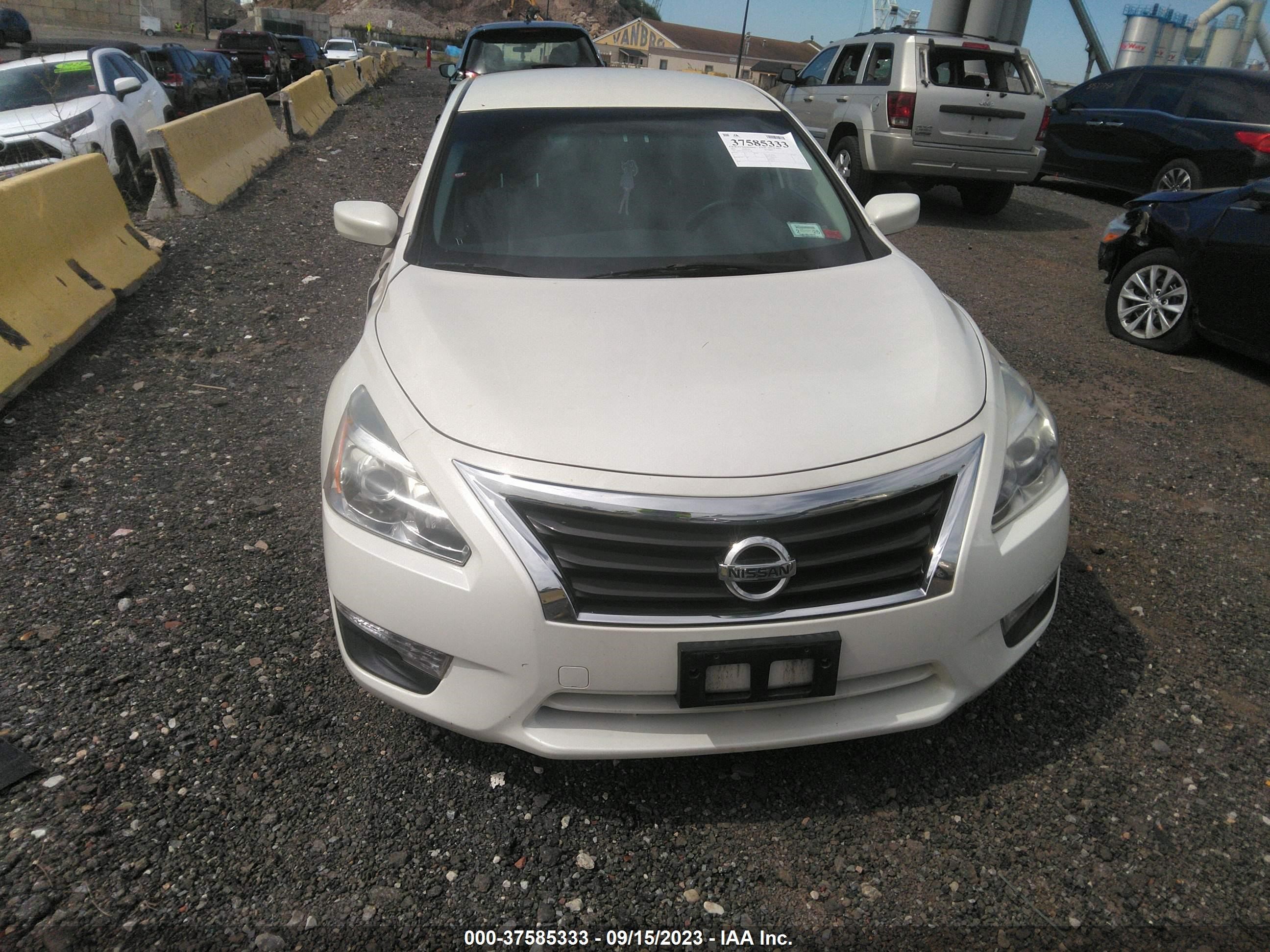 Photo 11 VIN: 1N4AL3AP2FC463148 - NISSAN ALTIMA 