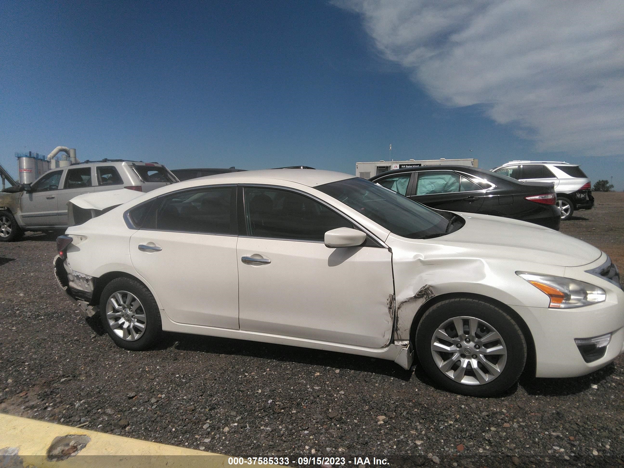 Photo 12 VIN: 1N4AL3AP2FC463148 - NISSAN ALTIMA 