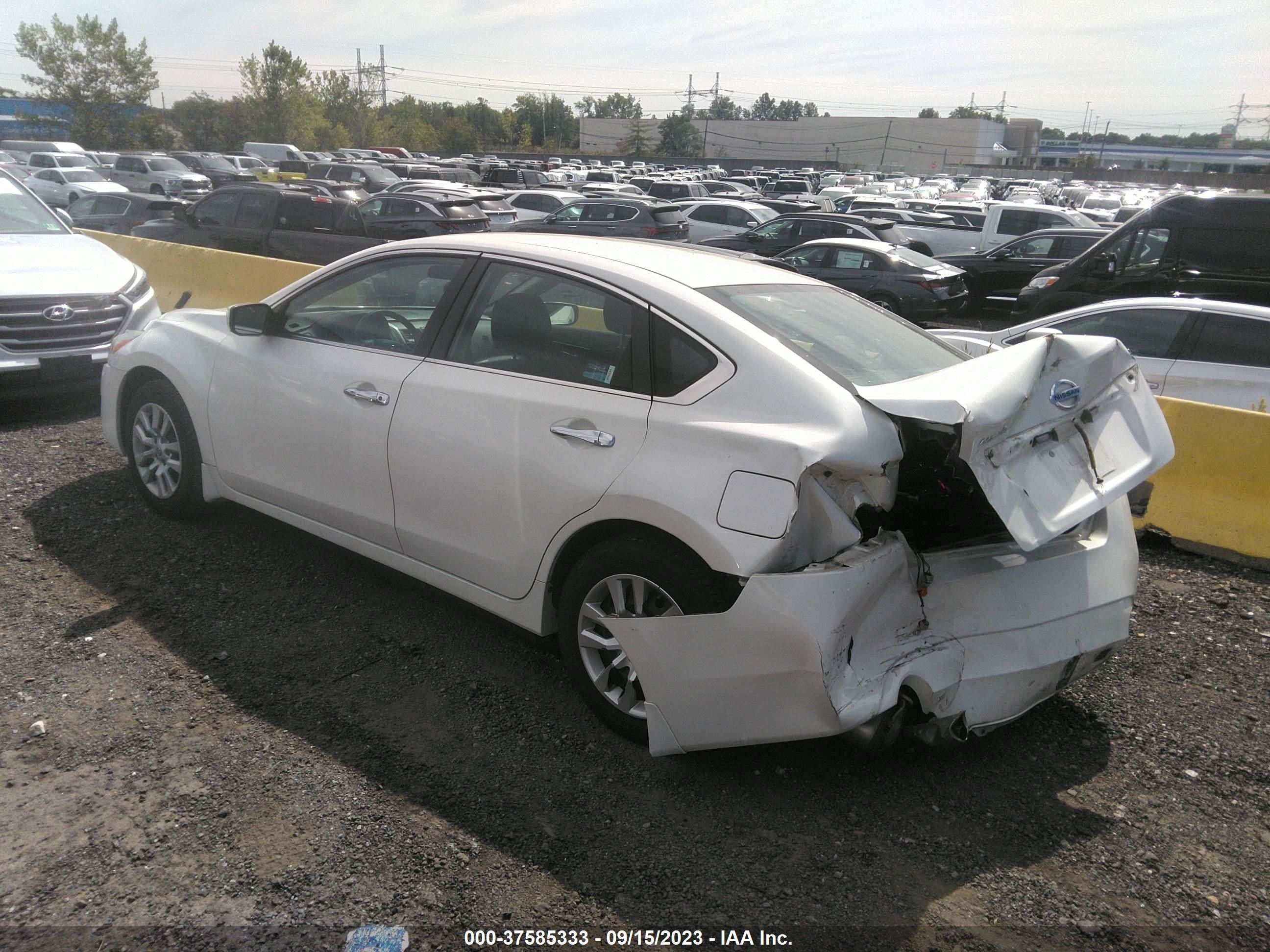 Photo 2 VIN: 1N4AL3AP2FC463148 - NISSAN ALTIMA 