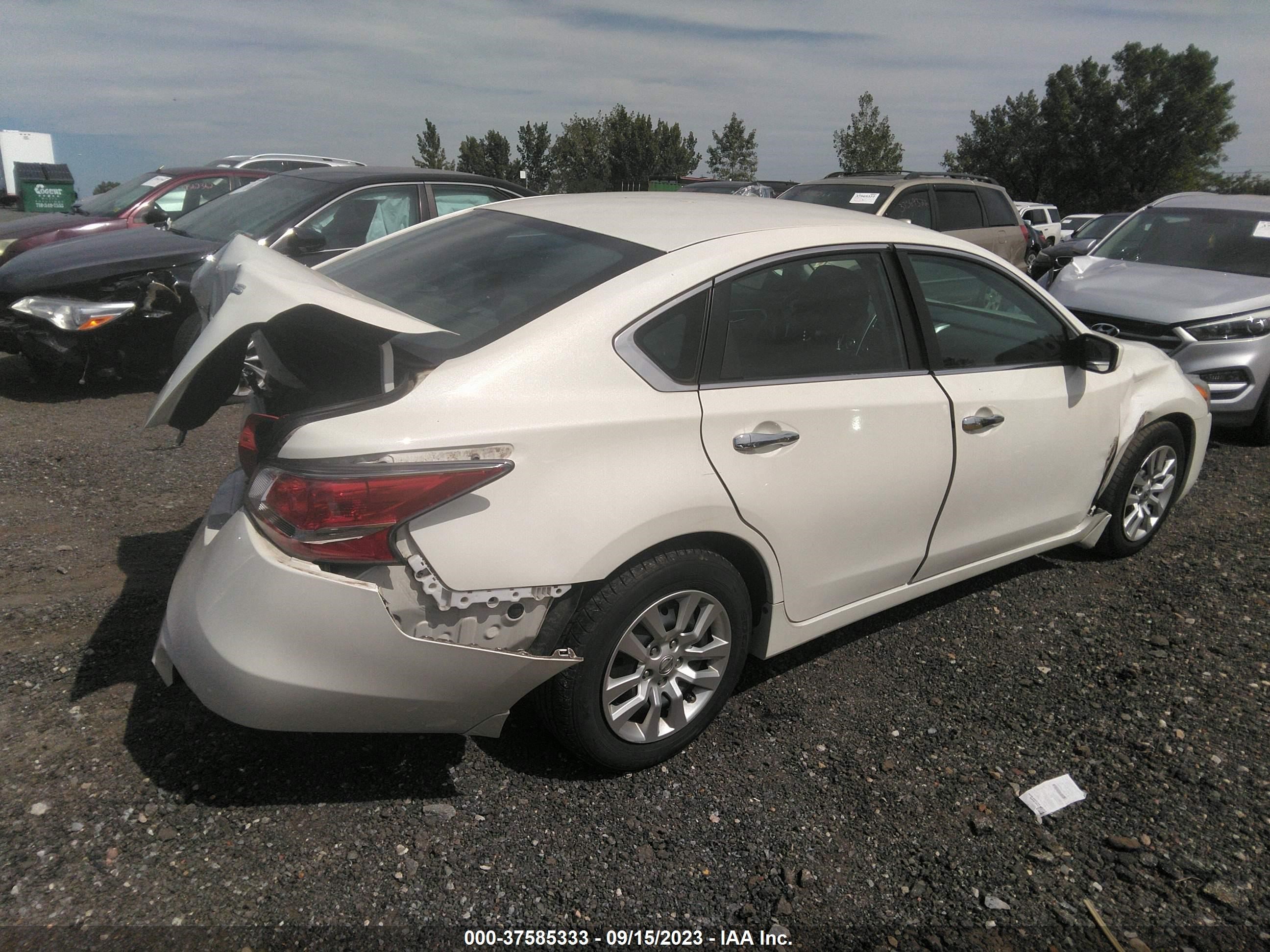 Photo 3 VIN: 1N4AL3AP2FC463148 - NISSAN ALTIMA 