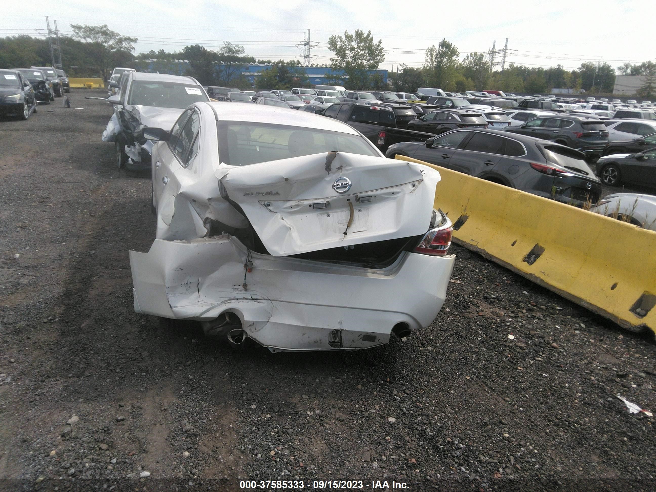 Photo 5 VIN: 1N4AL3AP2FC463148 - NISSAN ALTIMA 