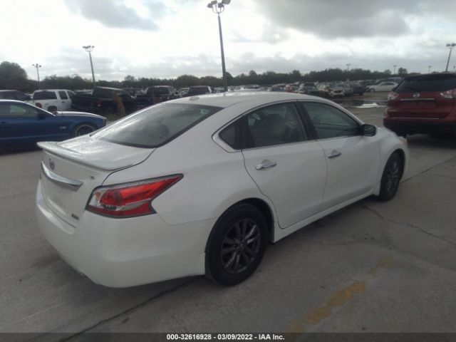 Photo 3 VIN: 1N4AL3AP2FC585234 - NISSAN ALTIMA 