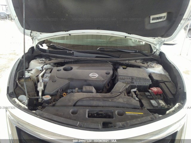 Photo 9 VIN: 1N4AL3AP2FN343919 - NISSAN ALTIMA 