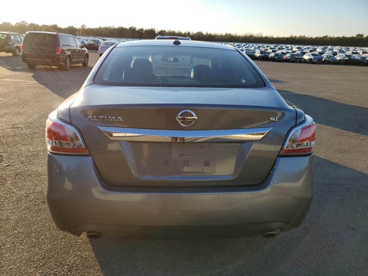 Photo 5 VIN: 1N4AL3AP2FN354757 - NISSAN ALTIMA 