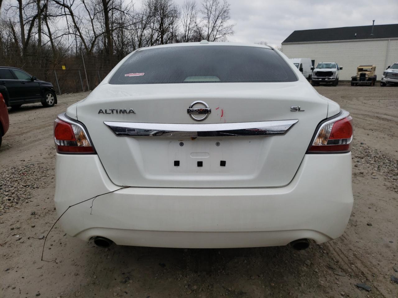 Photo 5 VIN: 1N4AL3AP2FN393851 - NISSAN ALTIMA 