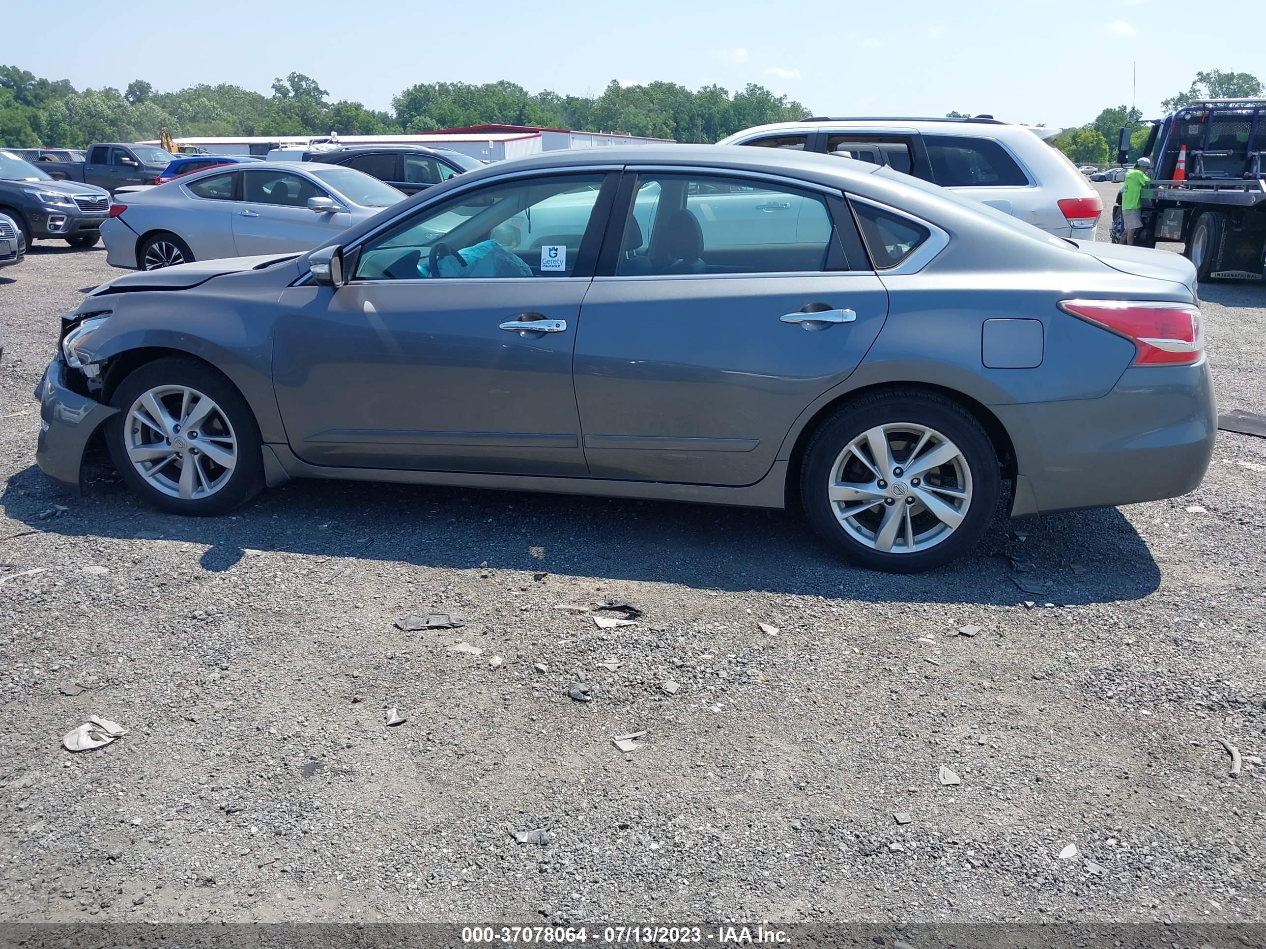 Photo 13 VIN: 1N4AL3AP2FN864820 - NISSAN ALTIMA 