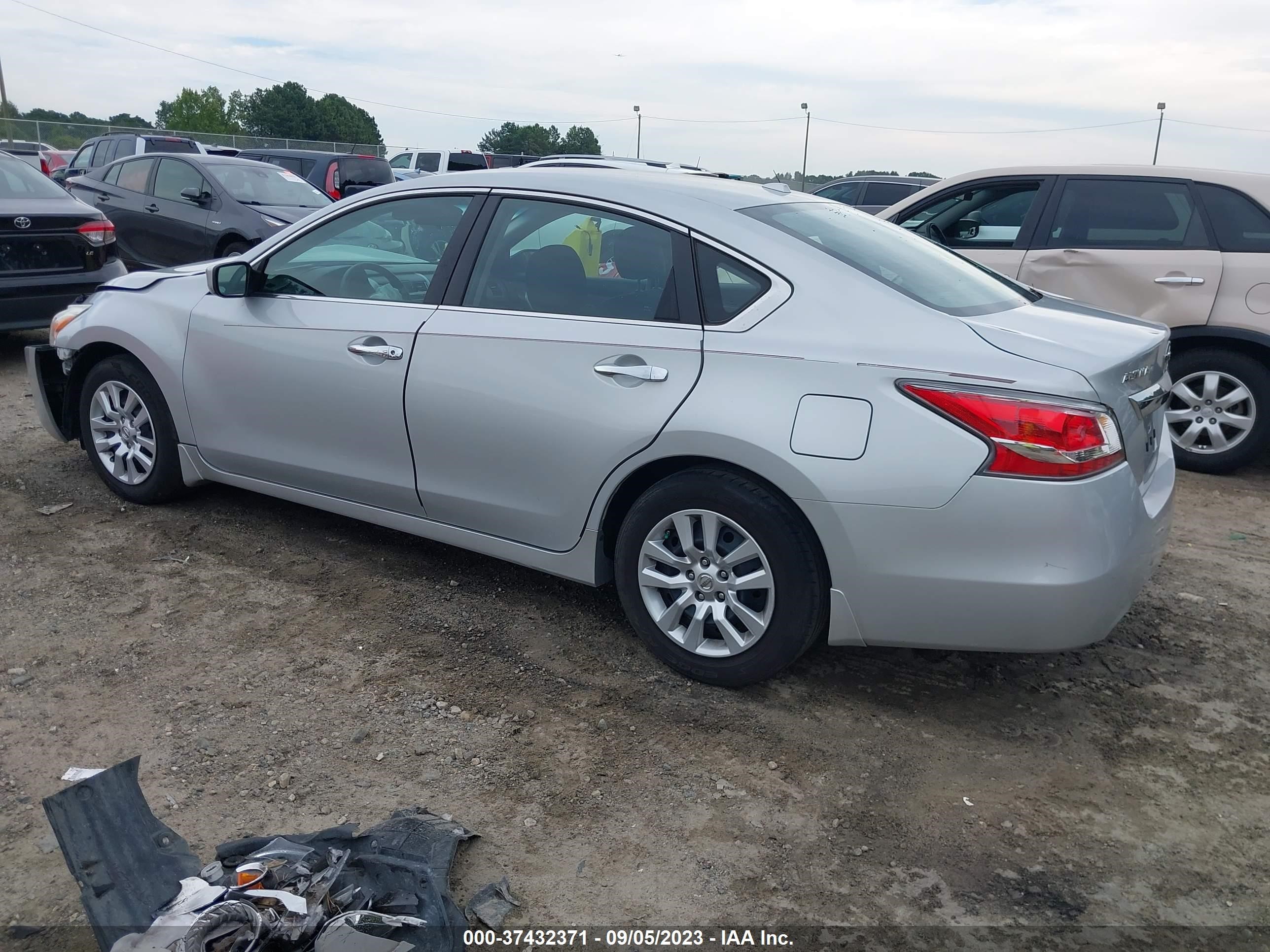 Photo 2 VIN: 1N4AL3AP2FN866986 - NISSAN ALTIMA 