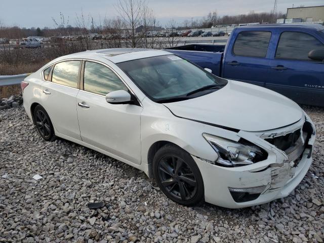 Photo 3 VIN: 1N4AL3AP2FN912946 - NISSAN ALTIMA 