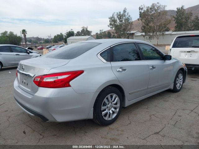 Photo 3 VIN: 1N4AL3AP2GC114900 - NISSAN ALTIMA 