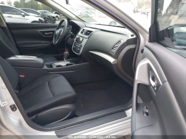 Photo 4 VIN: 1N4AL3AP2GC114900 - NISSAN ALTIMA 