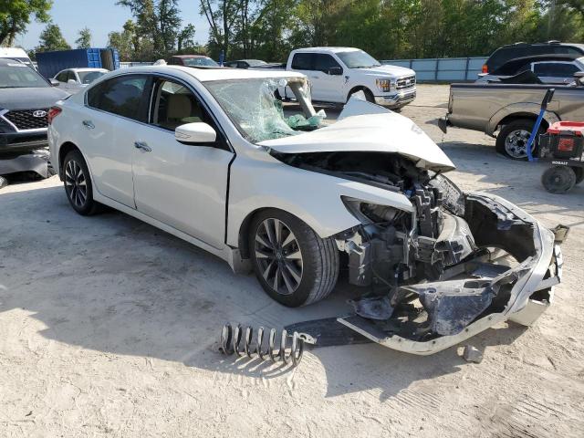 Photo 3 VIN: 1N4AL3AP2GC137576 - NISSAN ALTIMA 