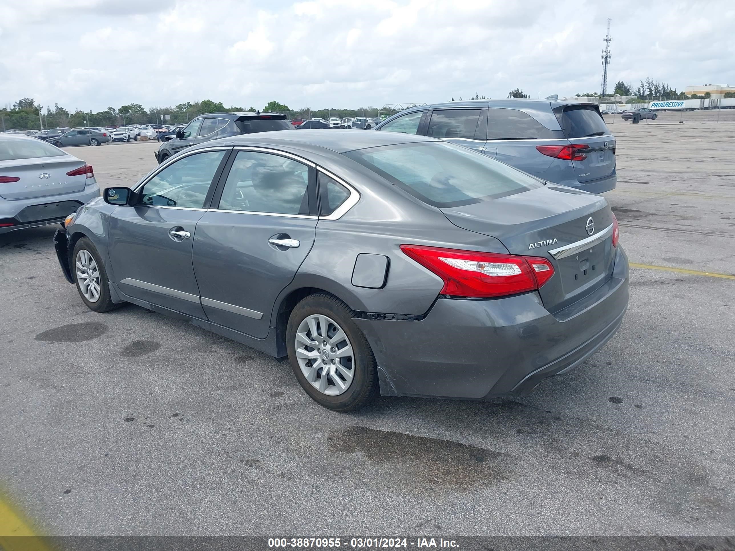 Photo 2 VIN: 1N4AL3AP2GC144396 - NISSAN ALTIMA 