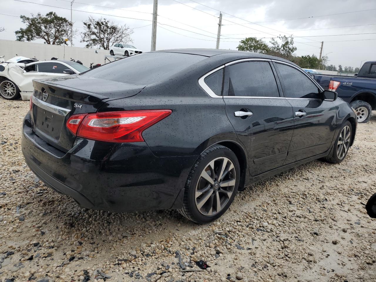 Photo 2 VIN: 1N4AL3AP2GC214785 - NISSAN ALTIMA 