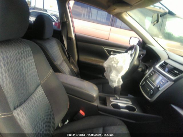 Photo 4 VIN: 1N4AL3AP2GN310677 - NISSAN ALTIMA 