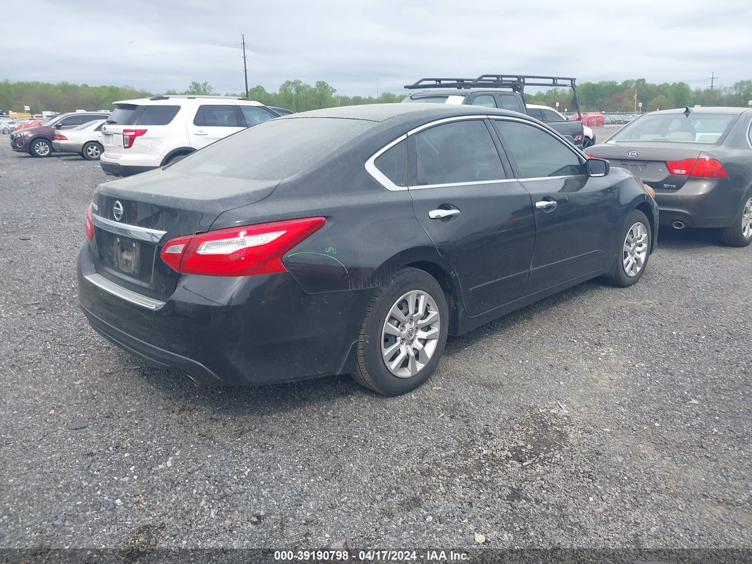 Photo 3 VIN: 1N4AL3AP2GN333795 - NISSAN ALTIMA 