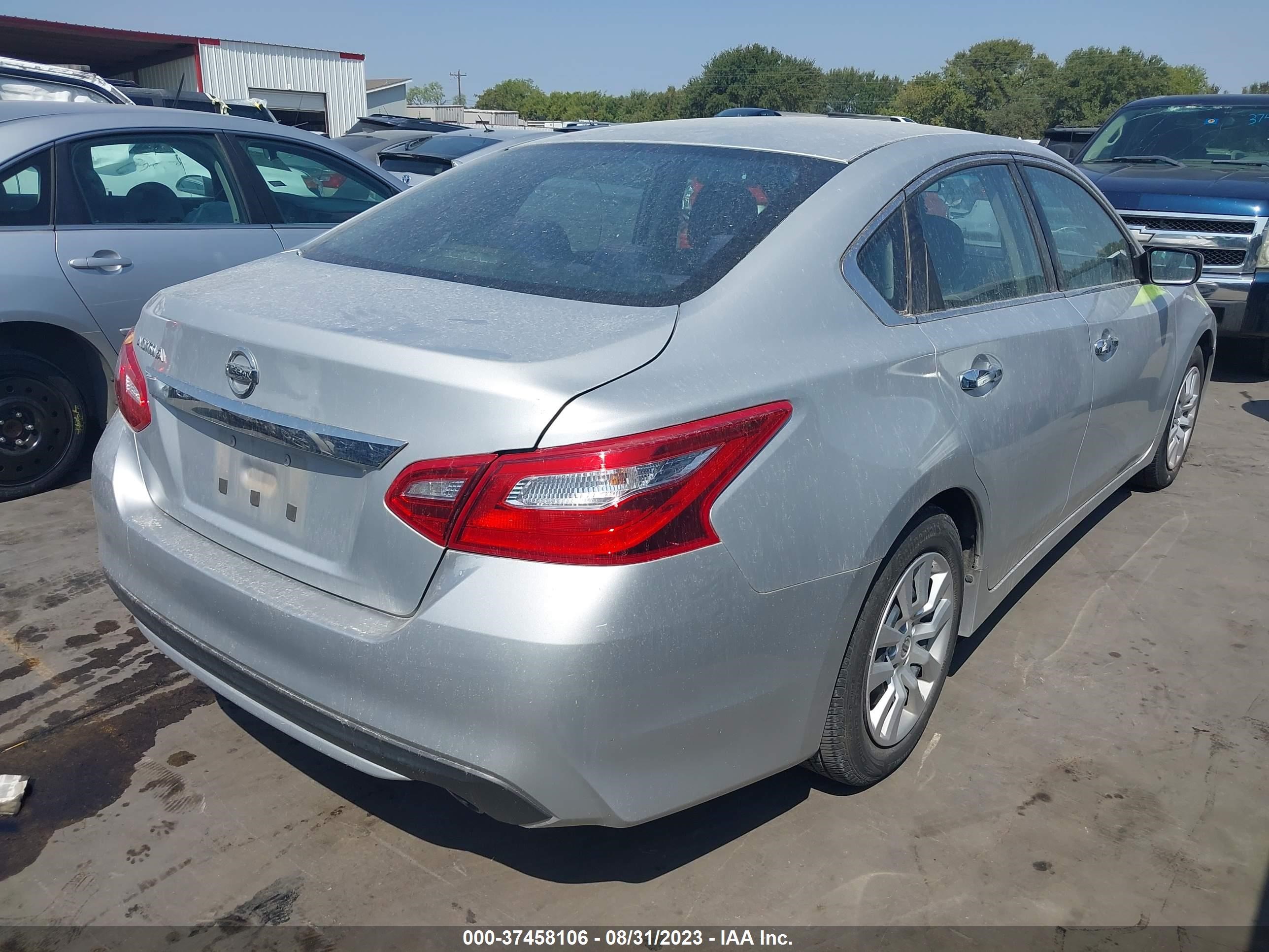 Photo 3 VIN: 1N4AL3AP2GN350693 - NISSAN ALTIMA 