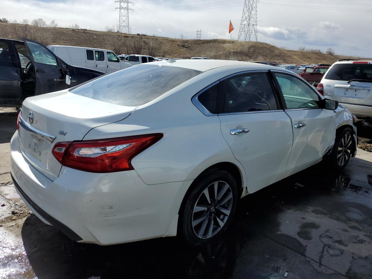 Photo 2 VIN: 1N4AL3AP2GN362410 - NISSAN ALTIMA 