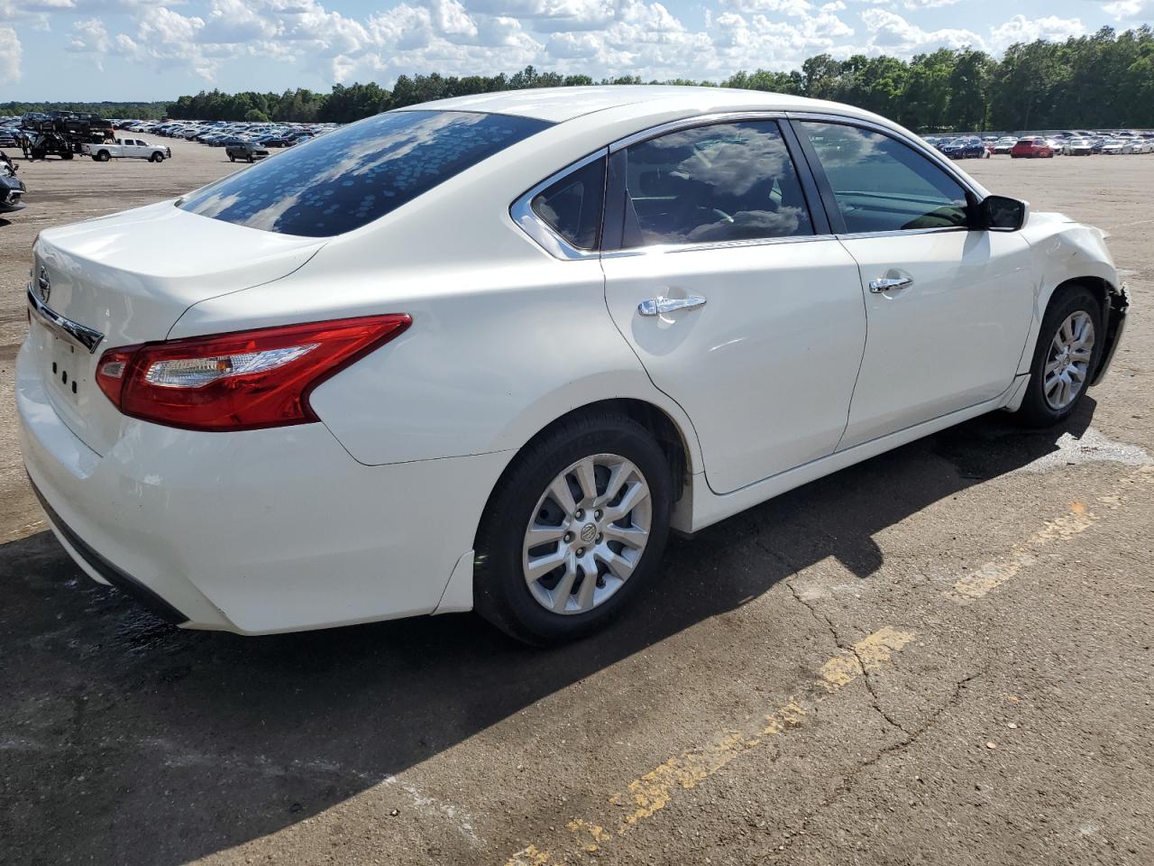 Photo 2 VIN: 1N4AL3AP2GN384231 - NISSAN ALTIMA 