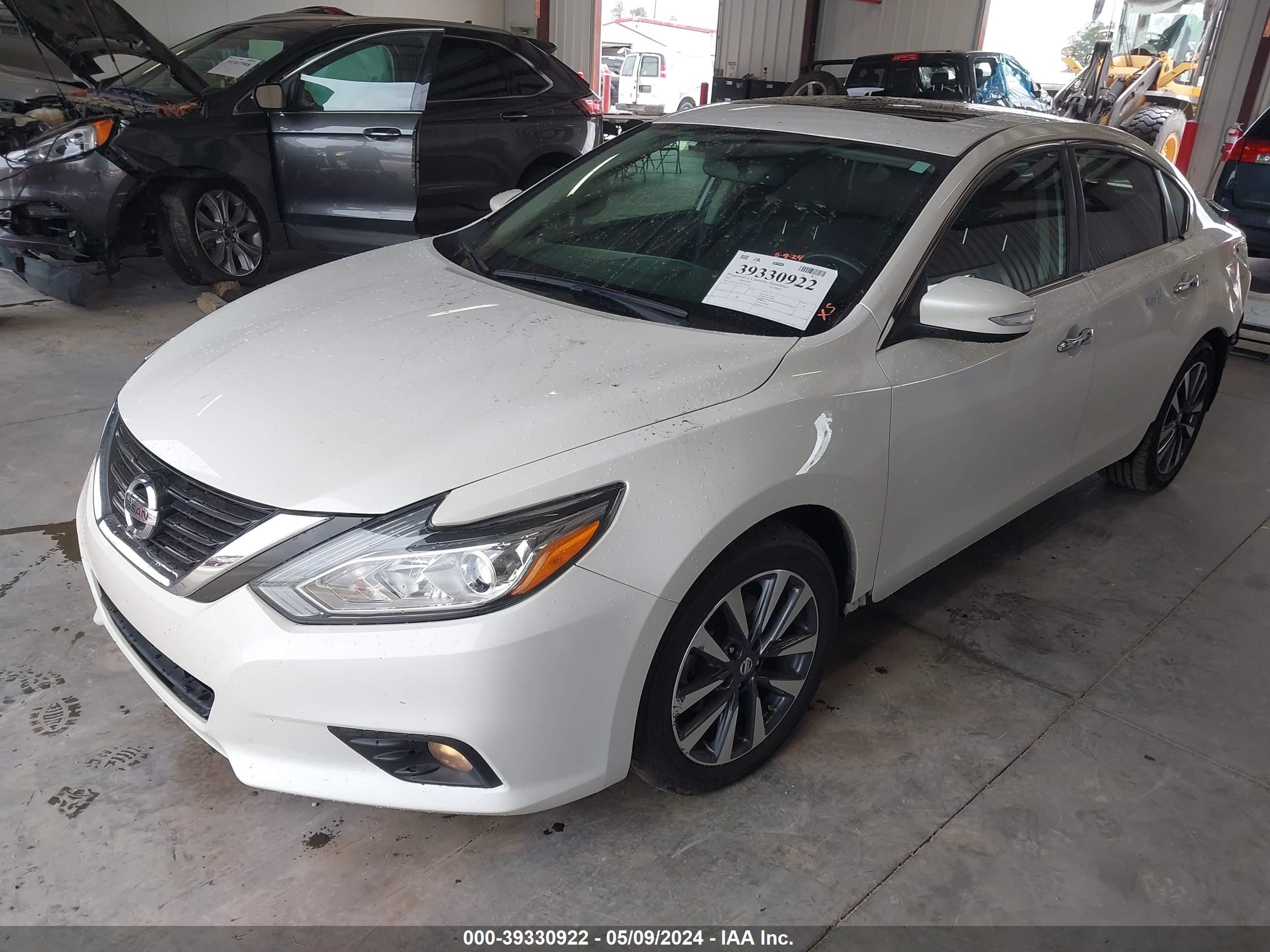 Photo 1 VIN: 1N4AL3AP2HC149258 - NISSAN ALTIMA 