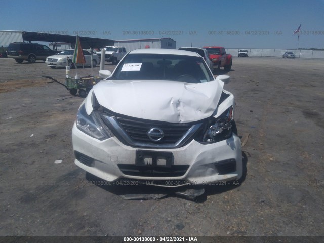 Photo 5 VIN: 1N4AL3AP2HC476355 - NISSAN ALTIMA 