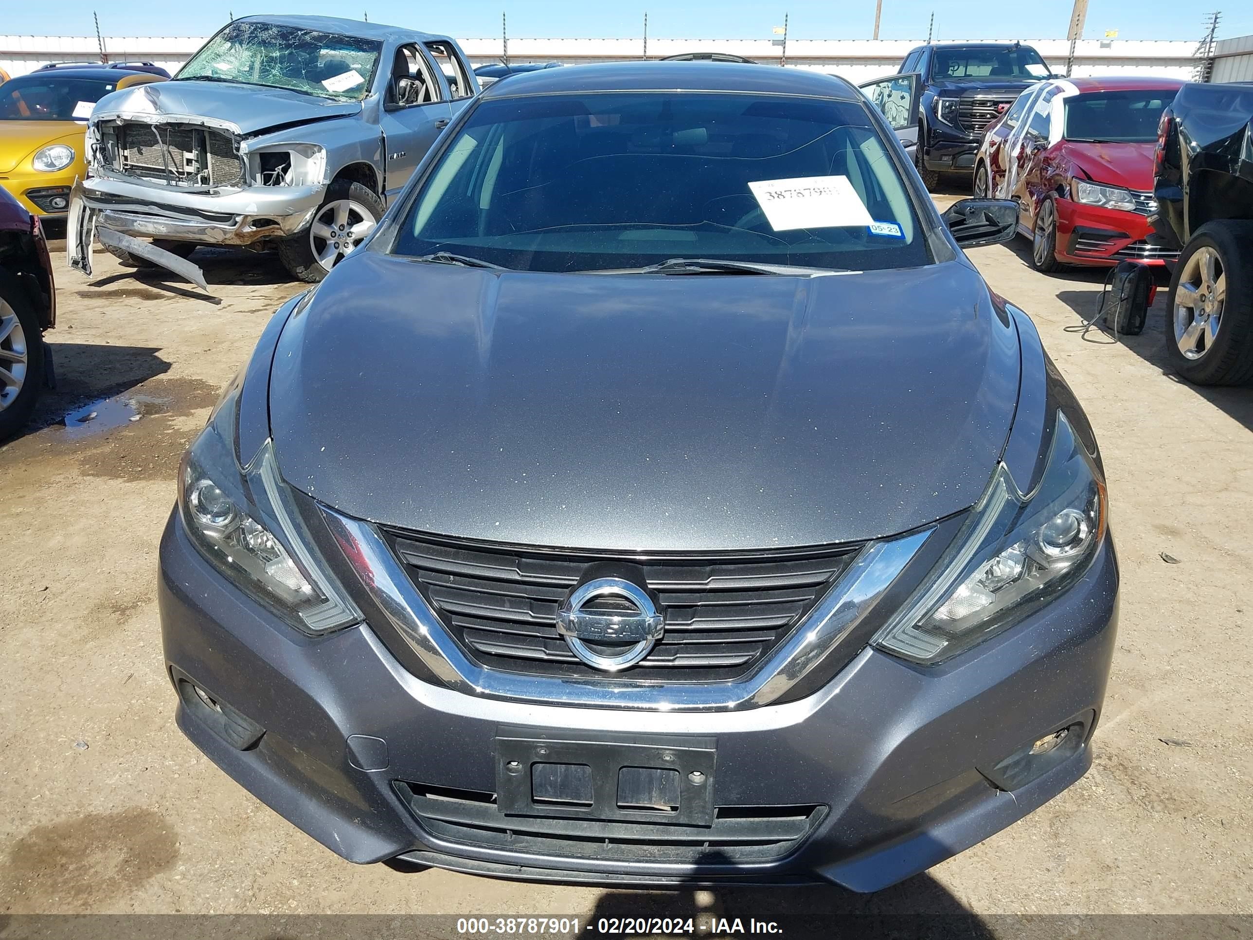 Photo 11 VIN: 1N4AL3AP2HN308994 - NISSAN ALTIMA 