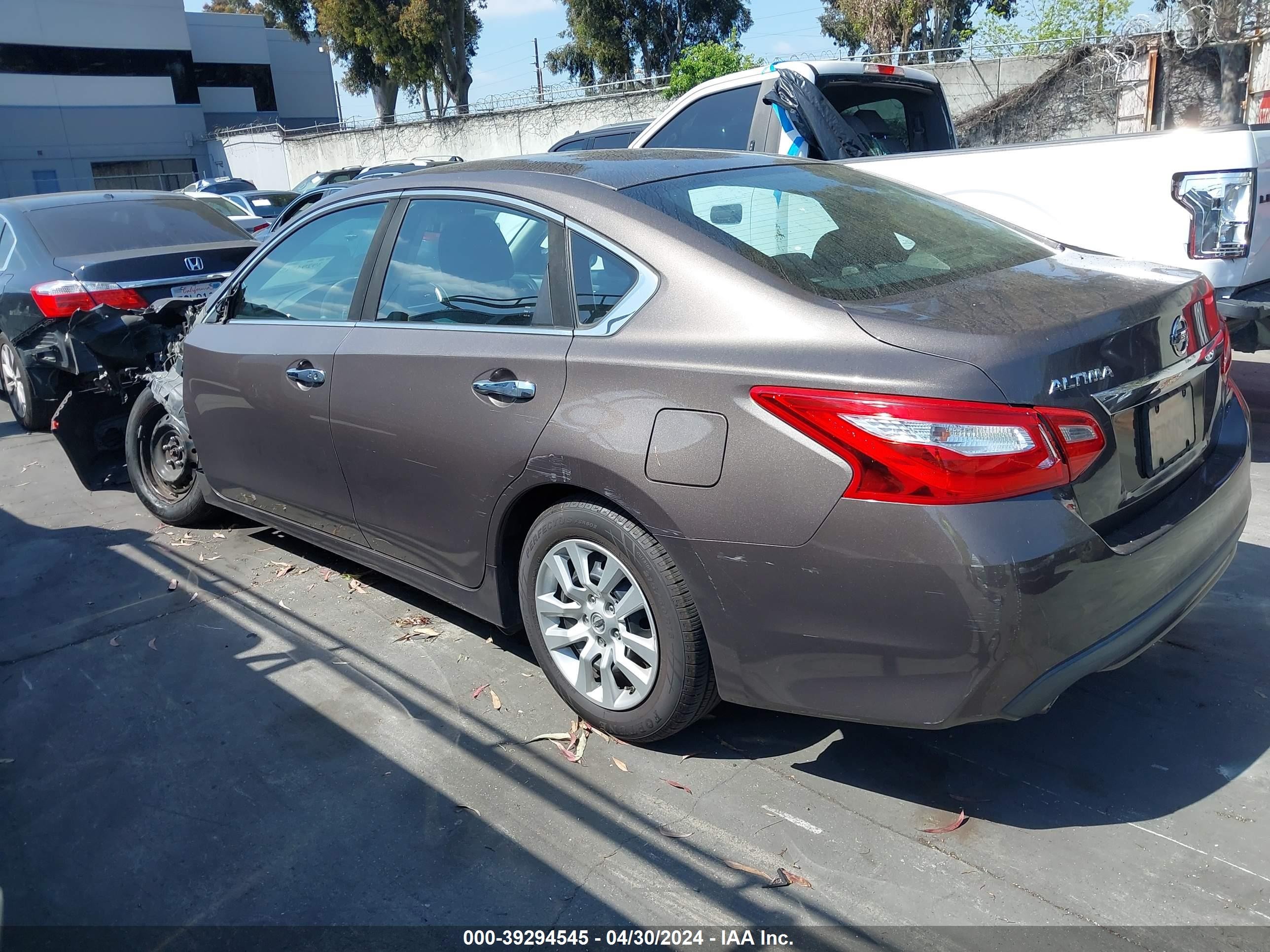 Photo 2 VIN: 1N4AL3AP2HN314150 - NISSAN ALTIMA 