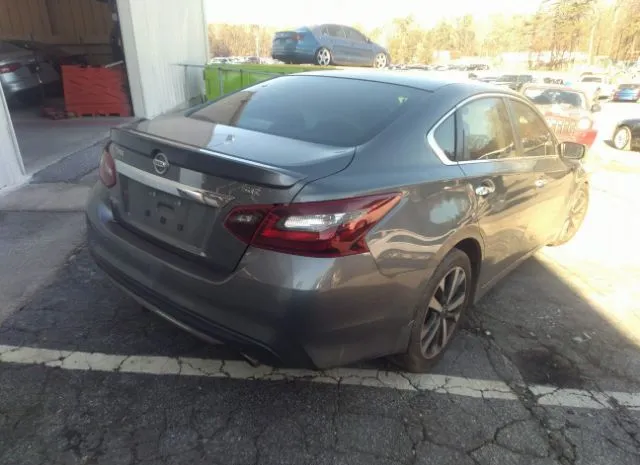 Photo 3 VIN: 1N4AL3AP2HN318568 - NISSAN ALTIMA 