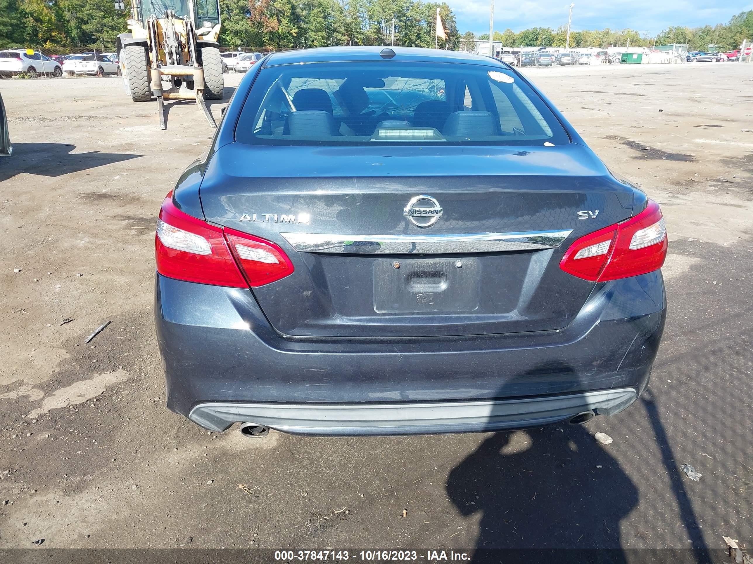 Photo 15 VIN: 1N4AL3AP2JC107310 - NISSAN ALTIMA 